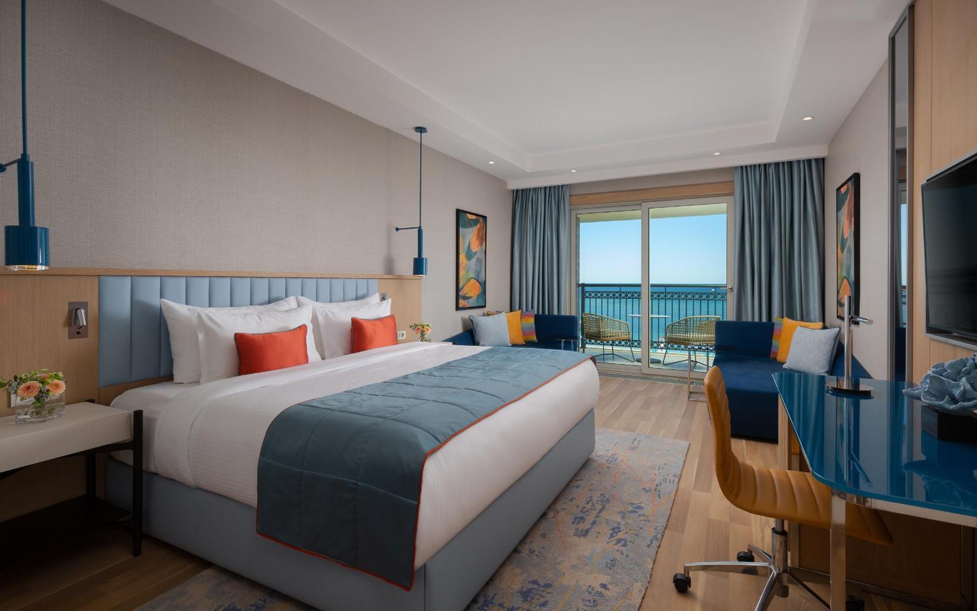 Rixos Water World Aktau - Theme Park Free Access Hotell Exteriör bild
